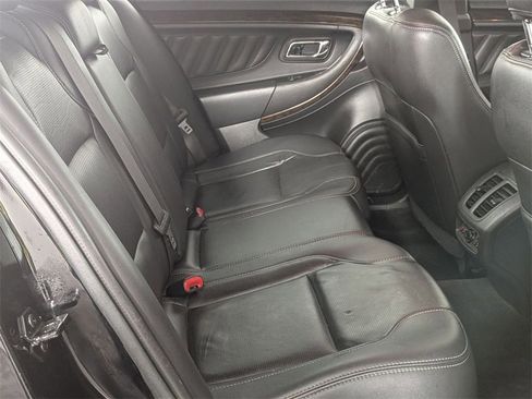 Used 2018 Ford Taurus Limited image 27