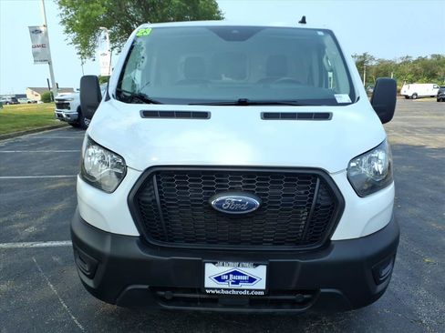 Used 2023 Ford Transit 250 Low Roof AWD image 2