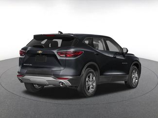 Used 2025 Chevrolet Blazer LT FWD video 2