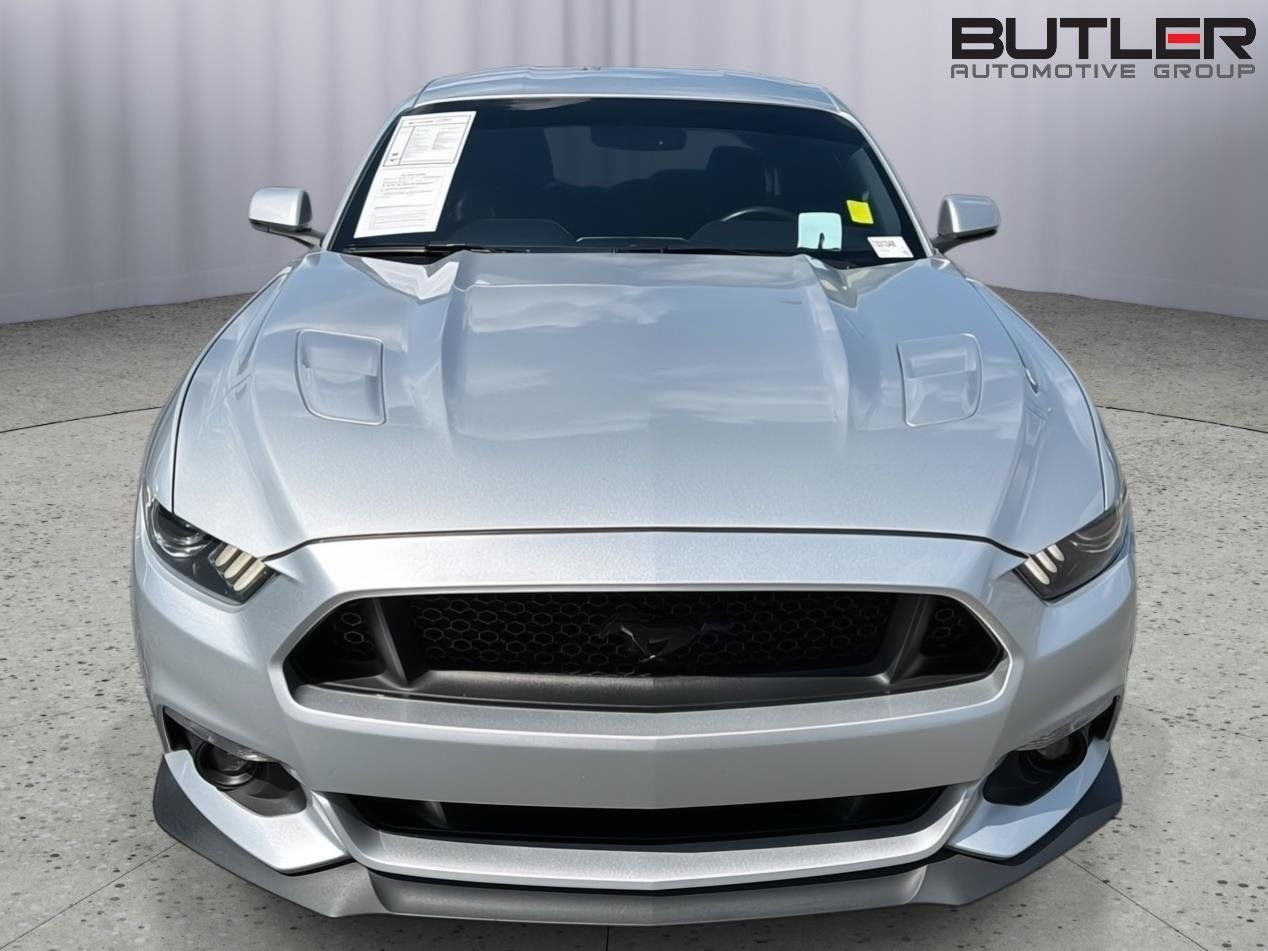Used 2016 Ford Mustang GT Premium RWD image 9
