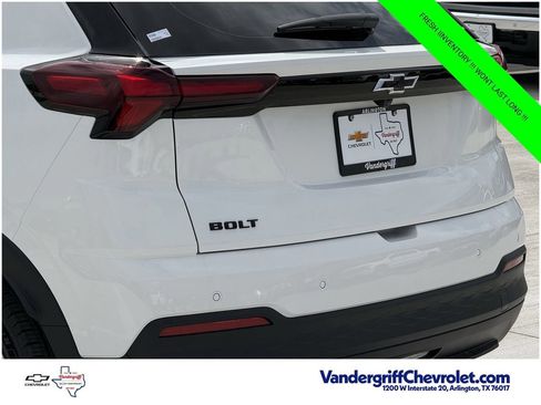 New 2027 Chevrolet Bolt LT w/ Comfort Package FWD image 6