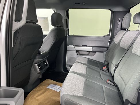 New 2026 Ford F350 XLT w/ XLT Value Package AWD/4WD image 12