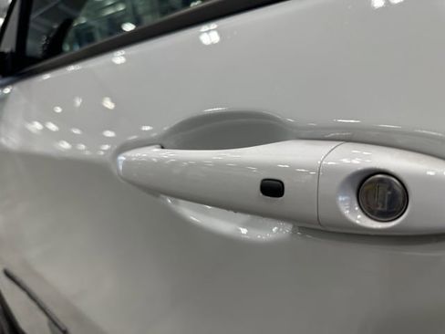 New 2025 Jeep Compass Limited w/ Sun & Sound Group image 10