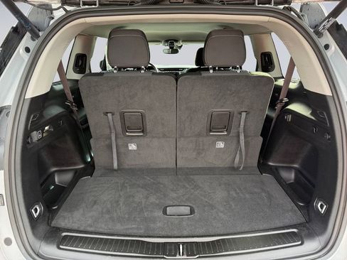 Certified 2022 Jeep Grand Cherokee L Laredo w/ Luxury Tech Group I image 20