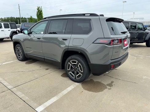 New 2026 Jeep Cherokee Laredo AWD/4WD image 5