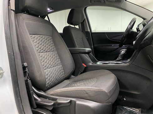Used 2020 Chevrolet Equinox LT image 19