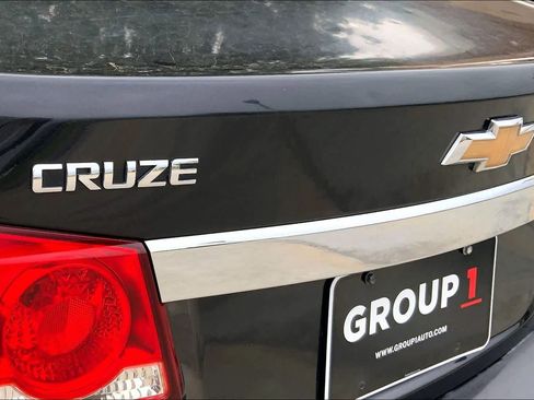 Used 2012 Chevrolet Cruze LTZ image 30