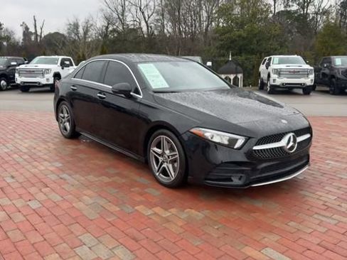 Used 2022 Mercedes-Benz A 220 image 5