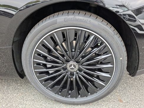 New 2026 Mercedes-Benz CLE 450 4MATIC Coupe image 5