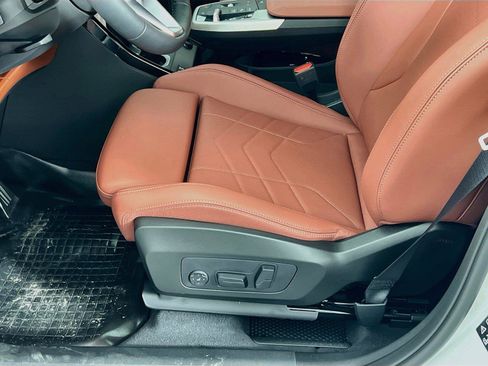 New 2026 BMW X1 xDrive28i w/ Technology Package AWD/4WD image 22