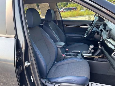 Used 2025 Kia Seltos S AWD/4WD image 7