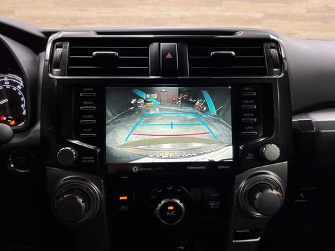 Used 2023 Toyota 4Runner TRD Off-Road Premium image 9