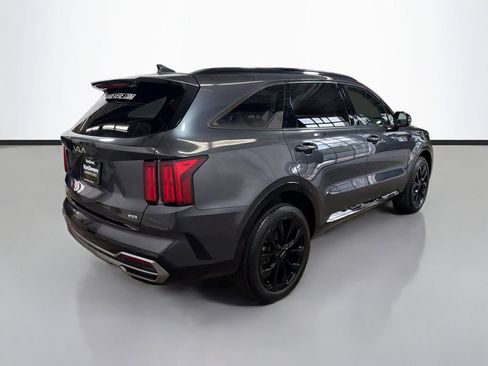 Used 2023 Kia Sorento SX AWD/4WD image 9