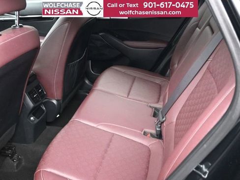 Used 2023 Kia Seltos SX w/ SX Sunroof Package image 10