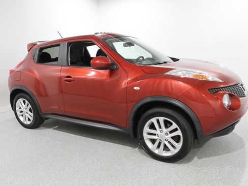 Used 2014 Nissan Juke SV image 21