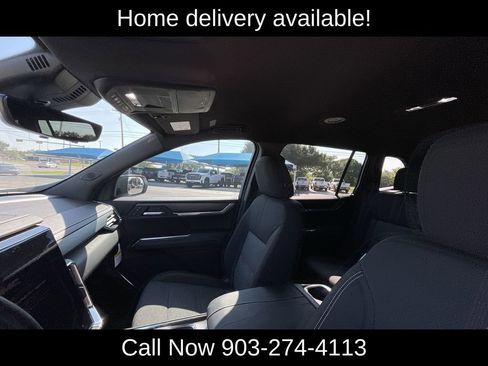 New 2026 GMC Acadia Elevation image 13