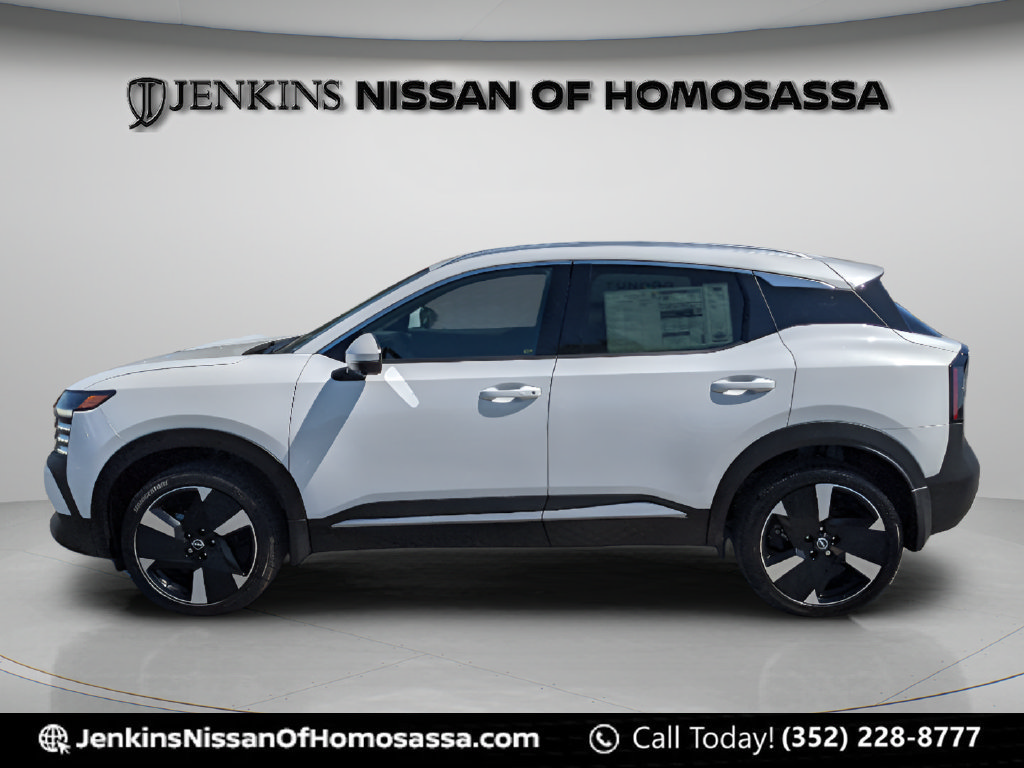 Certified 2025 Nissan Kicks SR AWD/4WD image 7