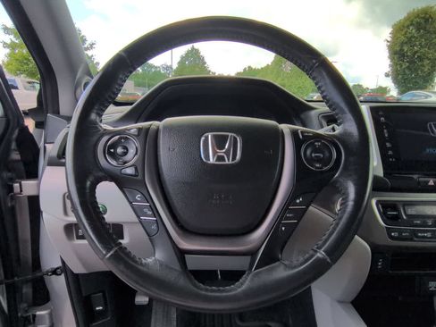 Used 2017 Honda Pilot EX-L image 24