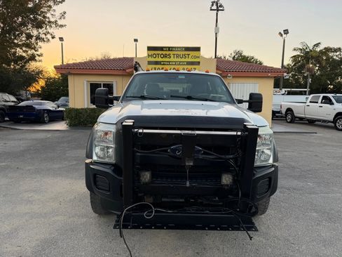 Used 2015 Ford F550 4x4 Crew Cab Super Duty image 8