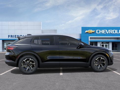 New 2026 Chevrolet Equinox EV LT image 5