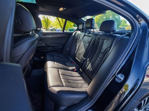 Used 2019 BMW 540i xDrive w/ Convenience Package image 30