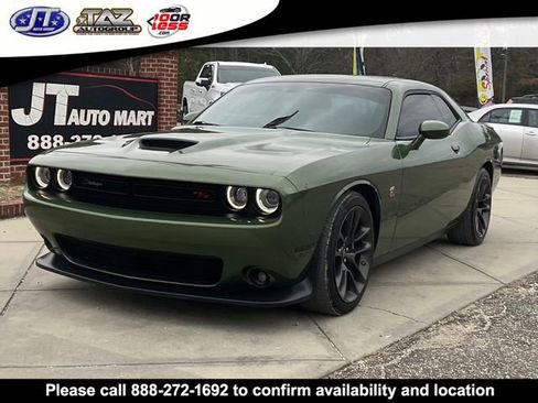 Used 2020 Dodge Challenger R/T Scat Pack image 3