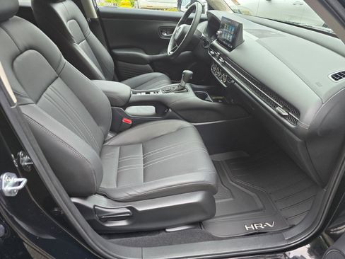 Certified 2024 Honda HR-V EX-L image 11