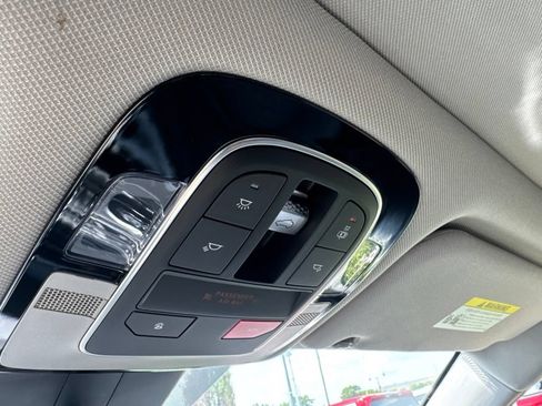 Used 2023 Hyundai Santa Fe SEL w/ Premium Package FWD image 34