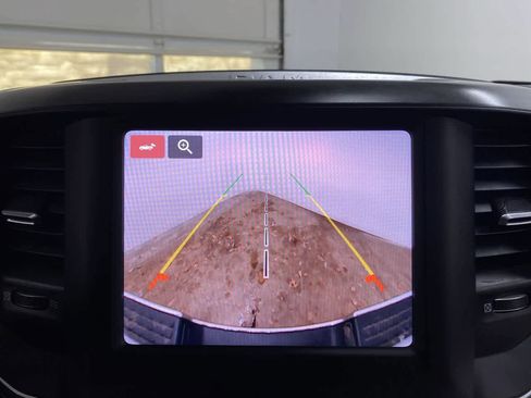 Used 2024 RAM 2500 Big Horn image 25