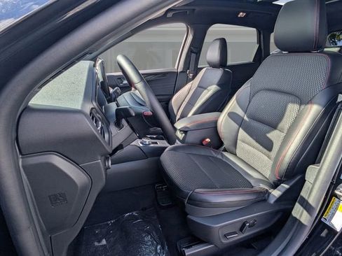 New 2026 Ford Escape ST-Line Select w/ Tech Pack #2 AWD/4WD image 4