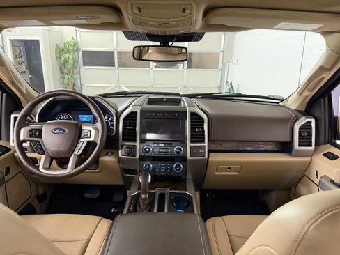Used 2020 Ford F150 Lariat w/ Equipment Group 502A Luxury AWD/4WD image 28