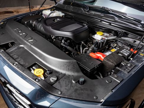 Used 2025 RAM 1500 Big Horn image 40