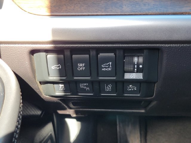 Used 2016 Subaru Outback 3.6R Limited AWD/4WD image 15