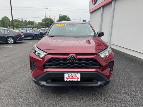 Certified 2023 Toyota RAV4 LE FWD image 3