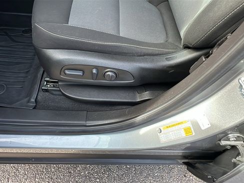 Certified 2023 Chevrolet Blazer LT w/ Convenience Package image 14