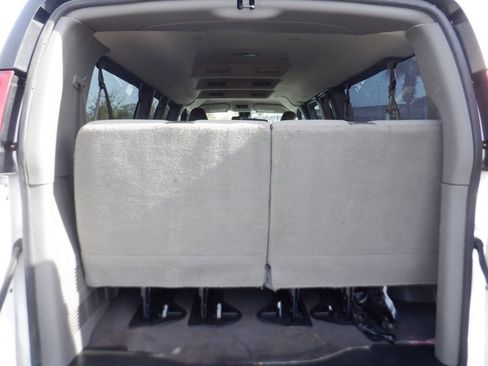 Used 2020 Chevrolet Express 3500 LT w/ LT Preferred Equipment Group image 5