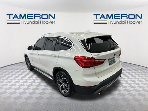 Used 2018 BMW X1 sDrive28i FWD image 3