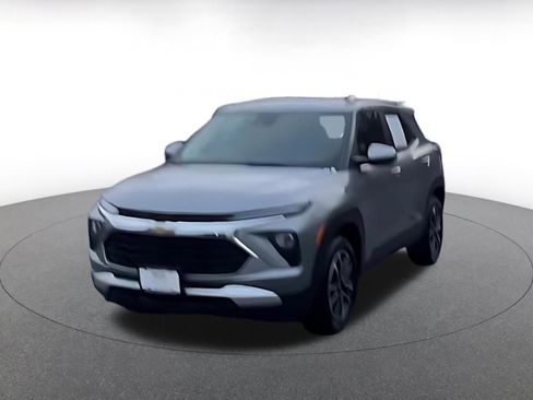 Used 2025 Chevrolet TrailBlazer LT image 7