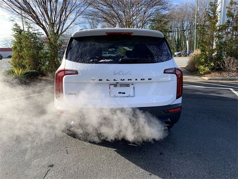 Used 2022 Kia Telluride SX w/ Nightfall Edition Package image 7