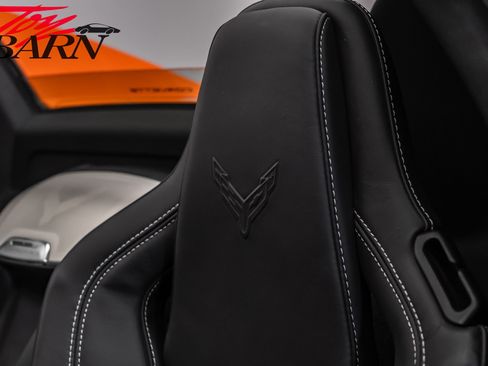 Used 2024 Chevrolet Corvette Stingray Preferred Conv w/ 2LT image 31