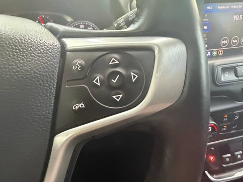 Used 2020 GMC Terrain SLE w/ Driver Convenience Package FWD image 25