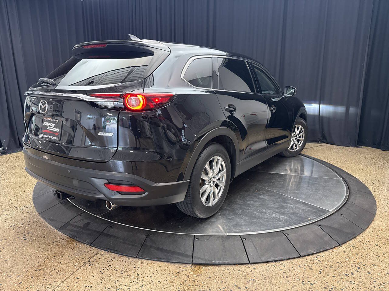 Used 2017 MAZDA CX-9 Touring AWD/4WD image 6