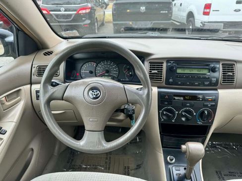 Used 2005 Toyota Corolla LE image 17