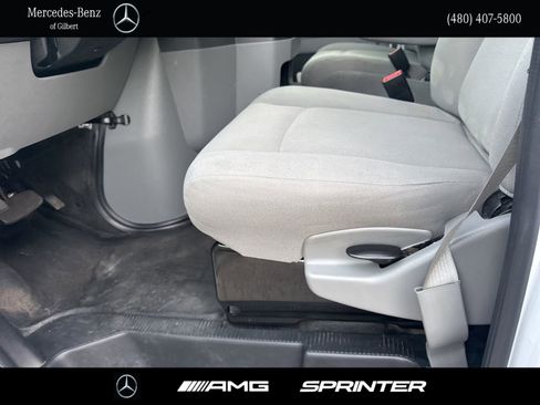 Used 2024 Ford E-350 and Econoline 350 Super Duty w/ Power Windows & Locks Group image 29