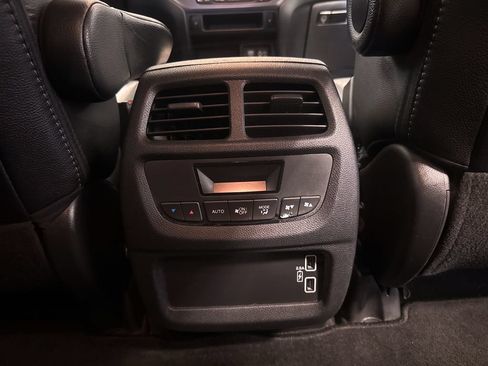 Used 2021 Honda Pilot EX-L image 13