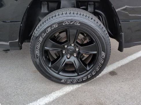 Used 2023 RAM 1500 Big Horn AWD/4WD image 14