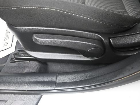 Used 2017 Kia Forte LX FWD image 11