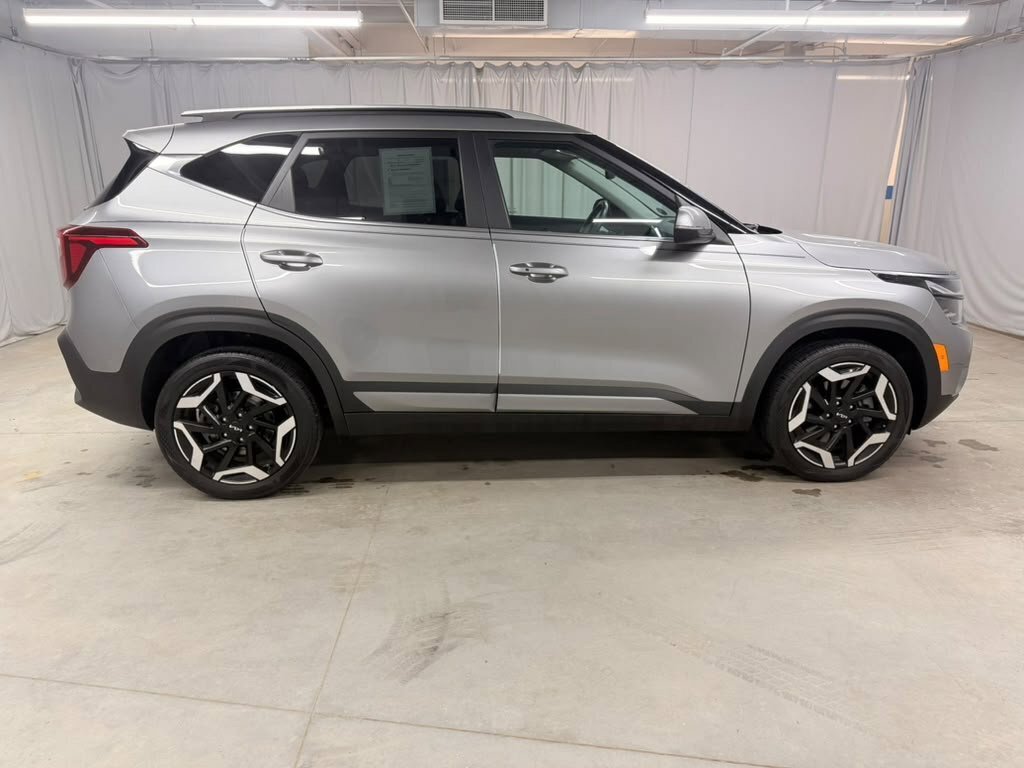 Used 2024 Kia Seltos SX AWD/4WD image 13