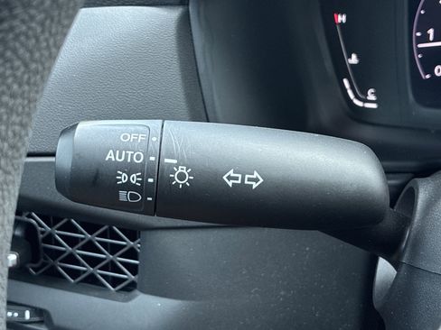 Certified 2023 Honda Accord EX image 29