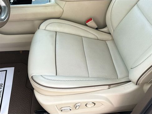 Used 2021 GMC Yukon Denali image 21